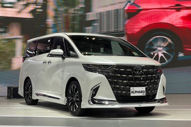 UWINFLY Rawa Bendungan: Solusi Otomotif Cilacap yang Selalu Siap Menemani